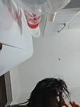 Risky_woman's cam snapshot