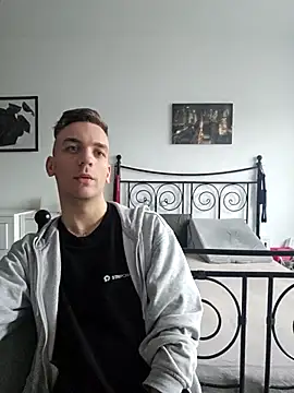 nickdtr23 live sex cam