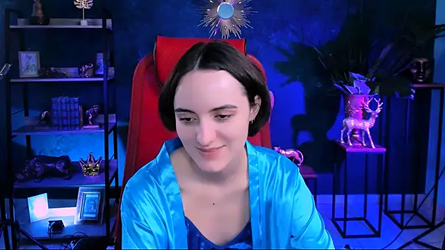 KateWillows live sex cam