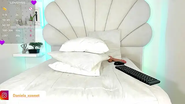 Danielaangelina live sex cam