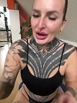 KathaleaNoir live sex cam