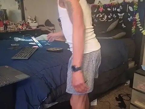 GOODIETIMES1's cam snapshot