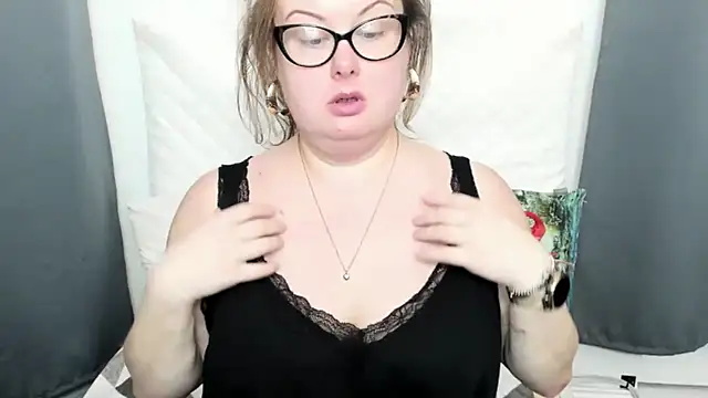 dirtyBonnie's cam snapshot