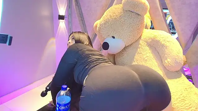 Annie9_'s cam snapshot