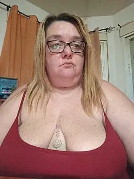 diosacurvy1984's cam snapshot