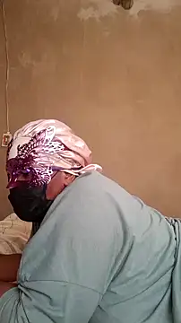 STUFUZASABO's cam snapshot