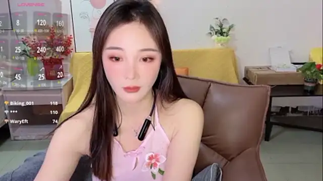 Lisa-295188's cam snapshot