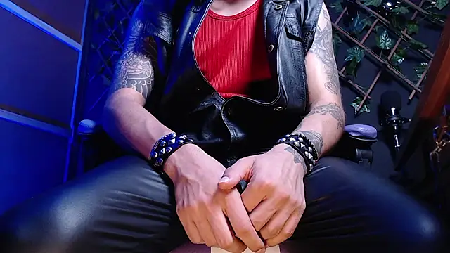 Dicaprioo_'s cam snapshot