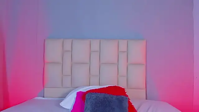 Zafiro__Brown live sex cam