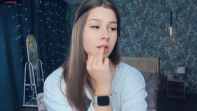 MondoNeko's cam snapshot