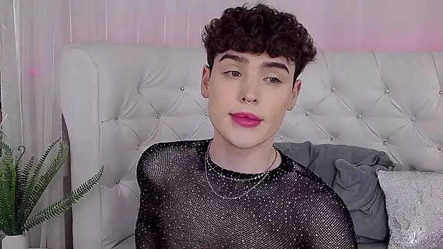 RobbyCharming's cam snapshot