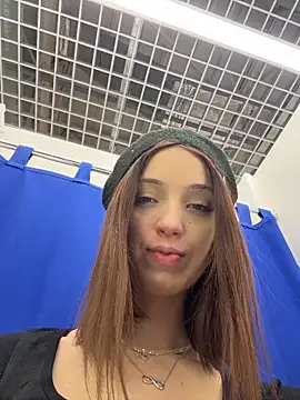 DollyTall live sex cam