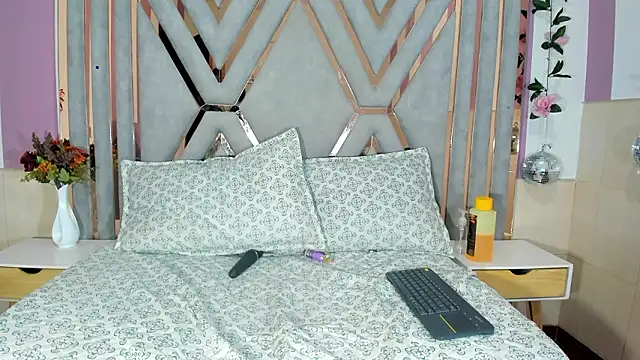 vanesaa_mejia's cam snapshot