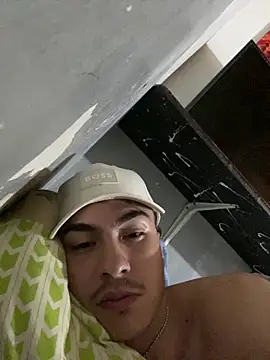 vanilla_Kush's cam snapshot