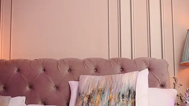 MayaVixxen's cam snapshot