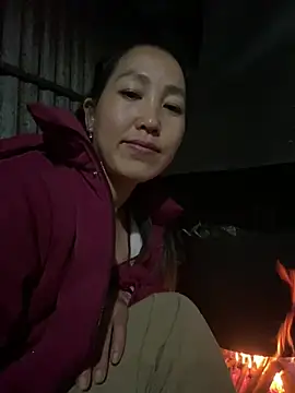 Huong-Ly's cam snapshot