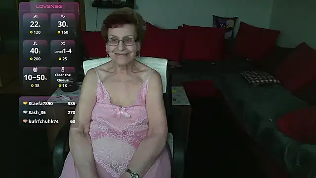 HeisseomaOriginal live sex cam