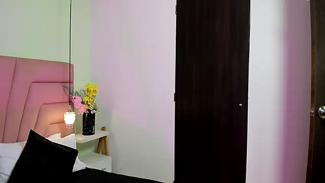 Kim_Luna1's cam snapshot