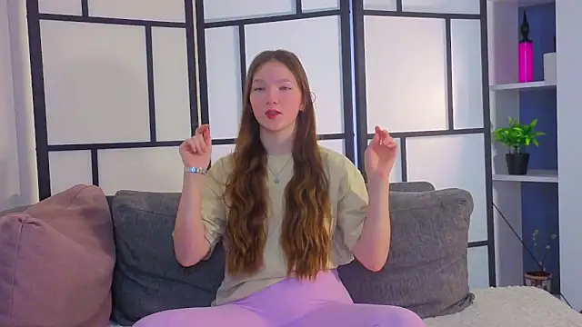 MelvinaEbner live sex cam