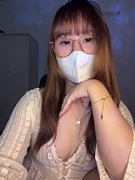 Meowyeuk6 live sex cam