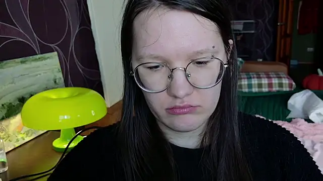 MiriamOr's cam snapshot