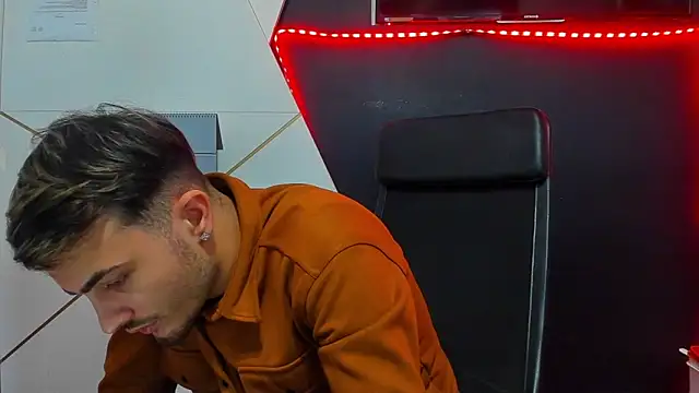 BrandonTate live sex cam