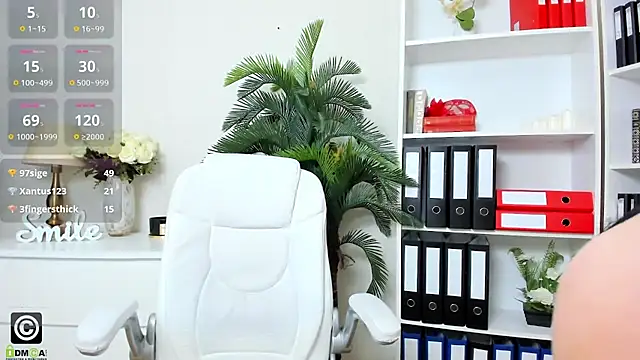 amayawest's cam snapshot