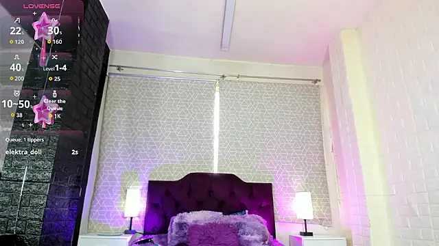 Zamara_Kleii live sex cam