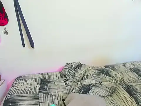 Tiffany_santana live sex cam