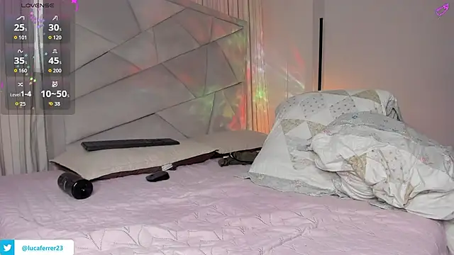 Luca_ferrer_ live sex cam