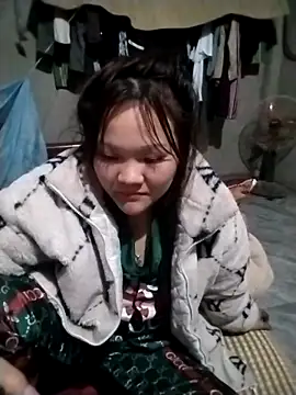 m-mbae's cam snapshot