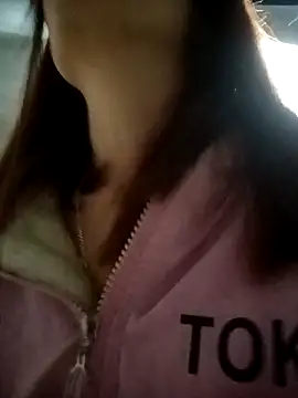 nangmo's cam snapshot