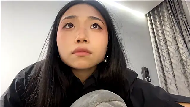 SweetMiaXO live sex cam