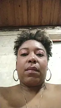 ChanneldelaCroix's cam snapshot