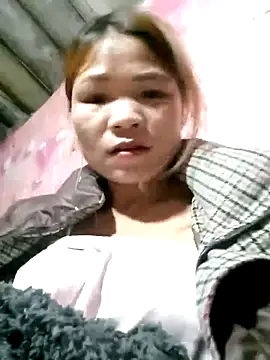 maymay-2000's cam snapshot