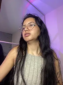 Rosita_forever_'s cam snapshot