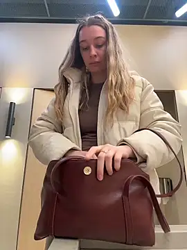 SashaCatt's cam snapshot