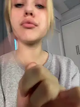 VioletAsh live sex cam