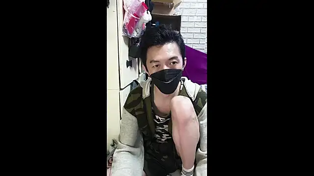 Christopher1024 live sex cam