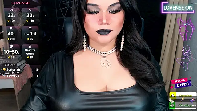 xHugeHarleySelfsuckerx live sex cam