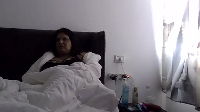 maayanlevi2 live sex cam