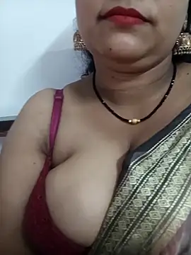 Nyra-23 live sex cam