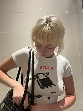 RonnieKiss's cam snapshot