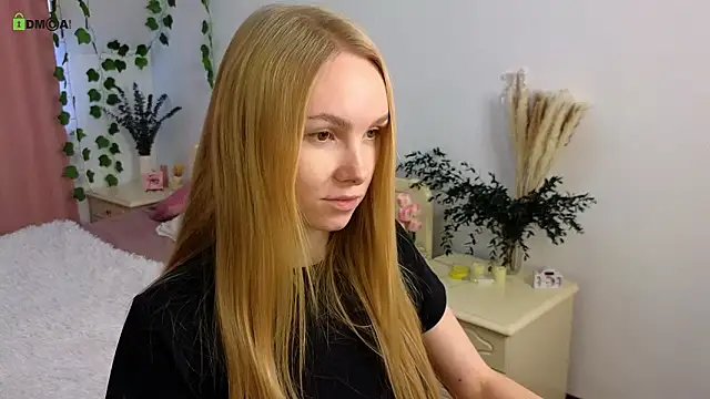 olivia_hi's cam snapshot