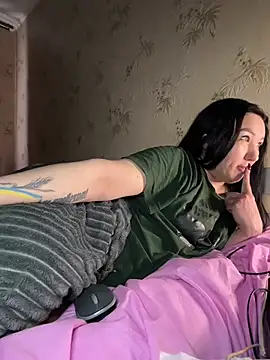 Naughtbaby_2025 live sex cam