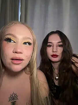 RollDolls live sex cam