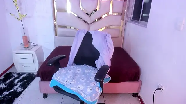 anna_moon11's cam snapshot