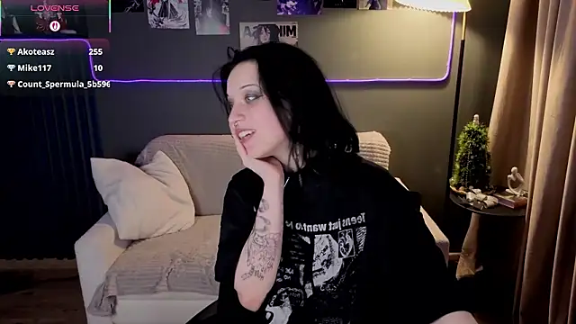 ScarletHarley's cam snapshot