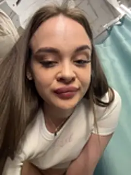 KristiRich's cam snapshot