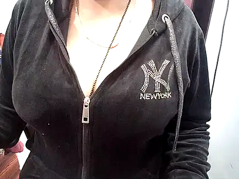 Nagma_housewife's cam snapshot